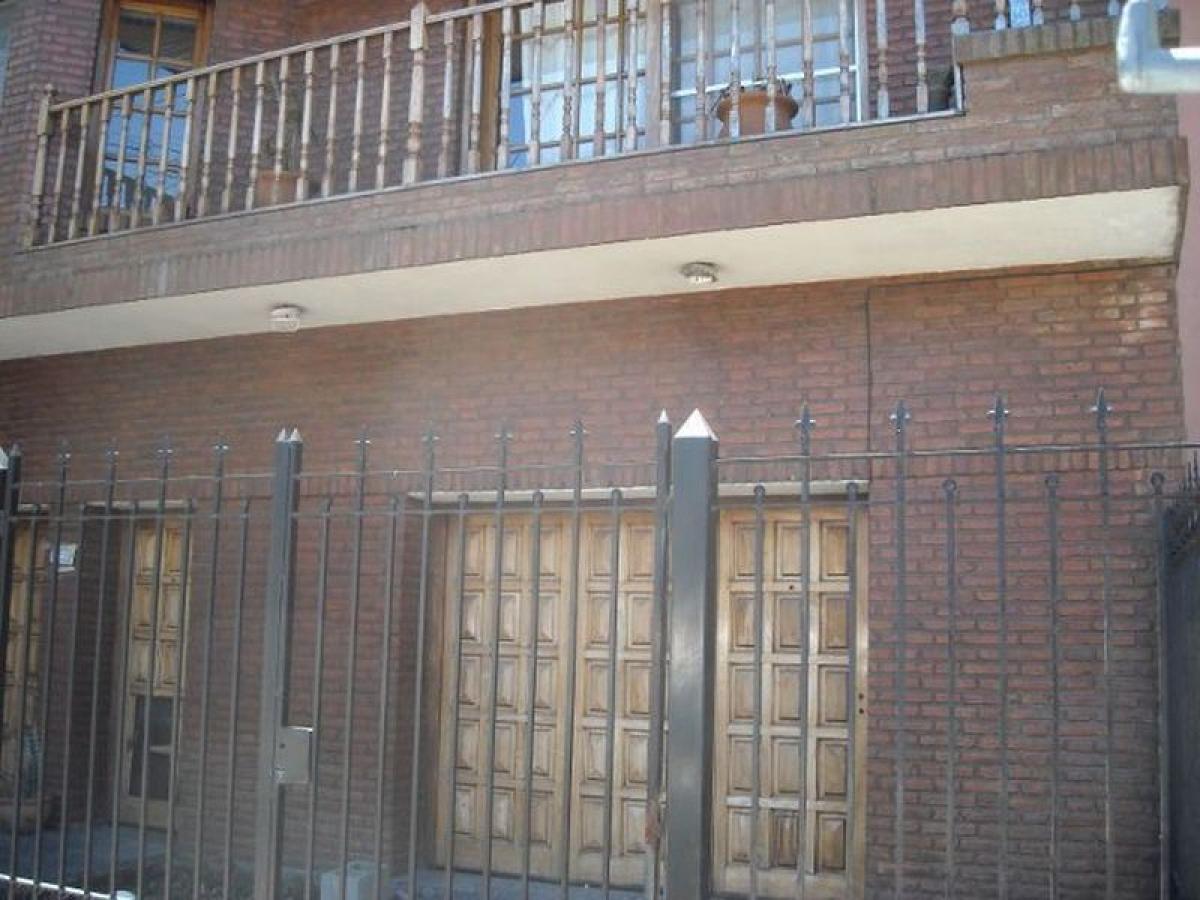 4 bedrooms House in San Isidro, Argentina No. 60159