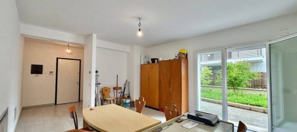 Studio in Rome, Italy No. 273662 10