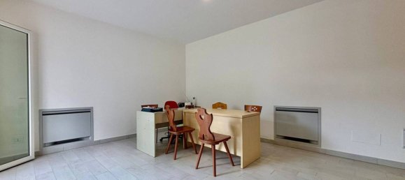 Studio in Rome, Italy No. 273662 7