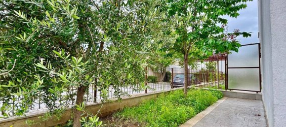 Studio in Rome, Italy No. 273662 3