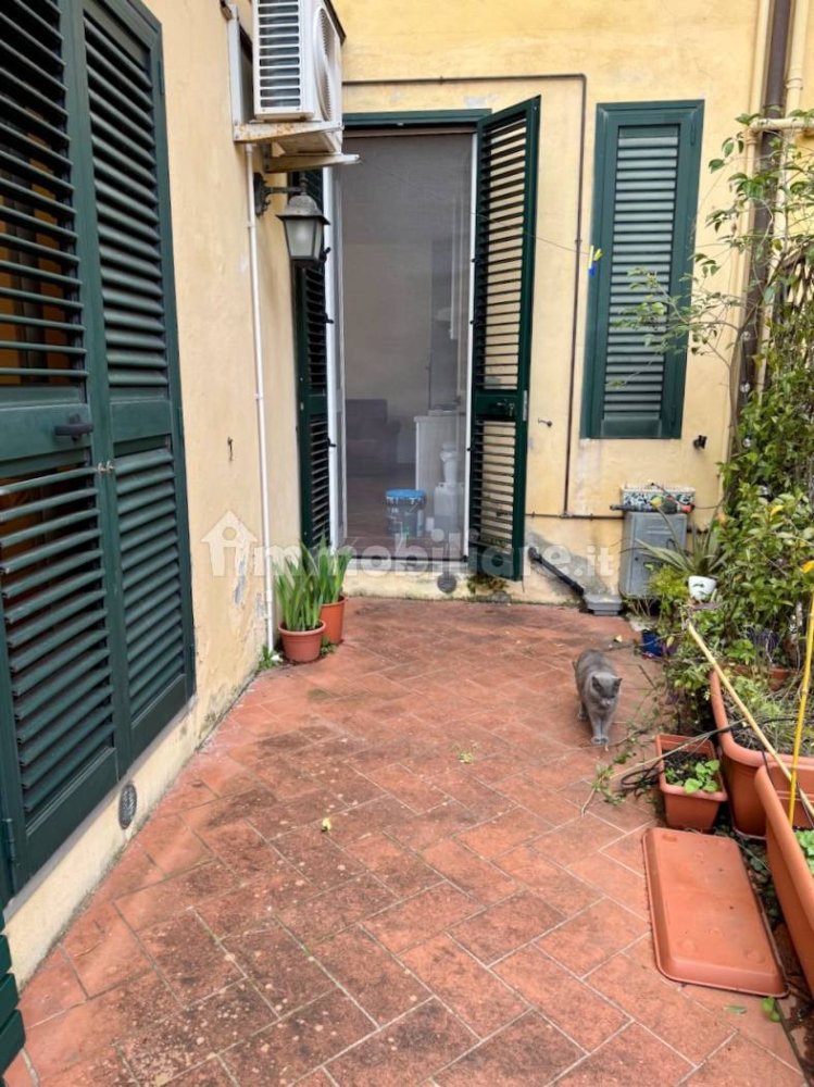 2 bedrooms Apartment in Pisa, Italy No. 221750