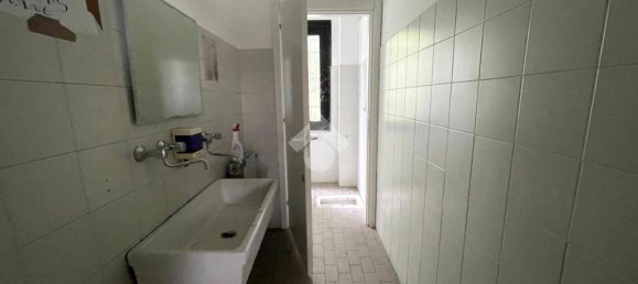 2 rooms Warehouse in Legnano, Italy No. 287964 25