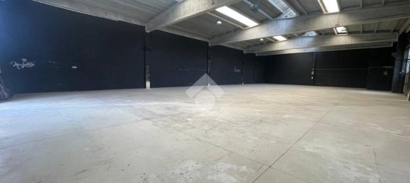 2 rooms Warehouse in Legnano, Italy No. 287964 20