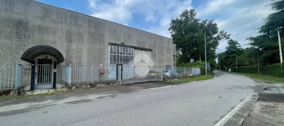 2 rooms Warehouse in Legnano, Italy No. 287964 4
