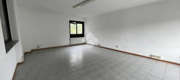 2 rooms Warehouse in Legnano, Italy No. 287964 29