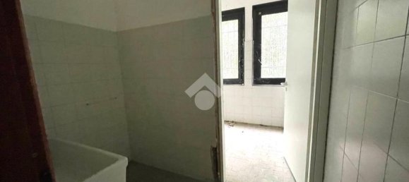 2 rooms Warehouse in Legnano, Italy No. 287964 27