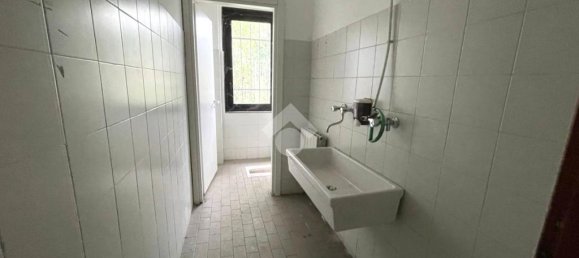 2 rooms Warehouse in Legnano, Italy No. 287964 26