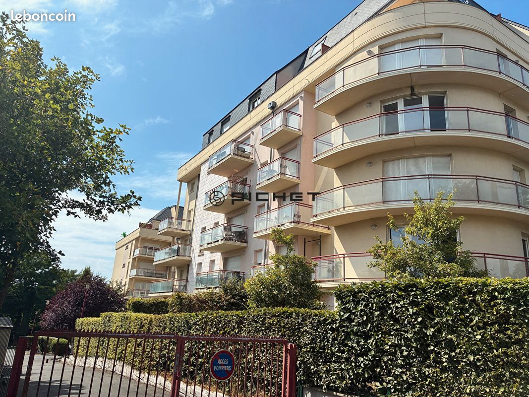 3 bedrooms Duplex in Le Mans, France No. 363184