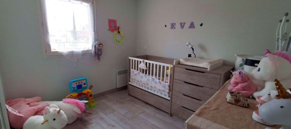 Apartamento de 2 dormitorios en Romans-sur-Isere, France No. 338281 4