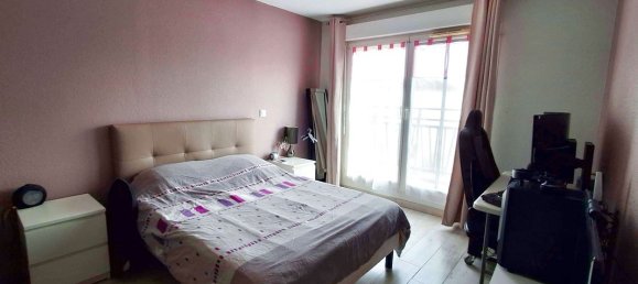 Apartamento de 2 dormitorios en Romans-sur-Isere, France No. 338281 5