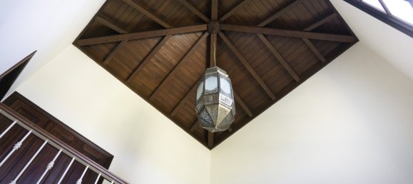 5 bedrooms Villa in Benahavis, Spain No. 4635 16