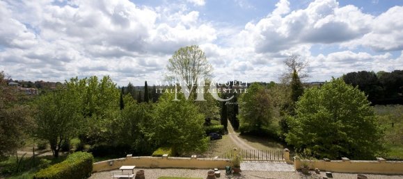 10 bedrooms Villa in Monteriggioni, Italy No. 213870 7