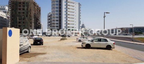 4931.4m² Building in Dubai, UAE No. 1898 5