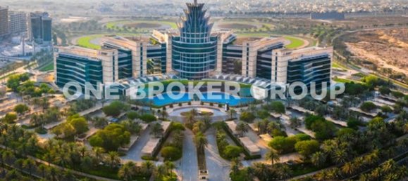 4931.4m² Building in Dubai, UAE No. 1898 3