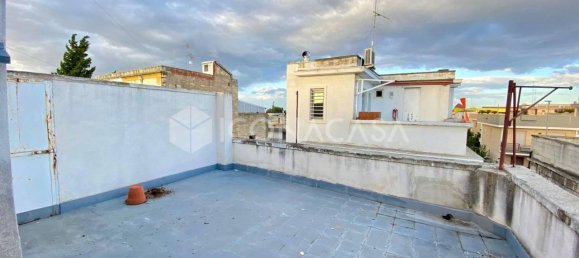 3-salle Penthouse à Bitonto, Italy No. 24988 8