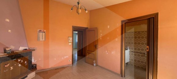 5-salle Appartement à Avezzano, Italy No. 19500 8