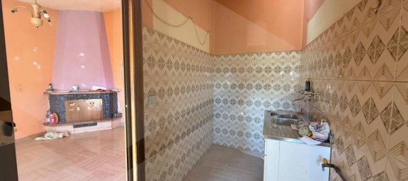 5-salle Appartement à Avezzano, Italy No. 19500 9