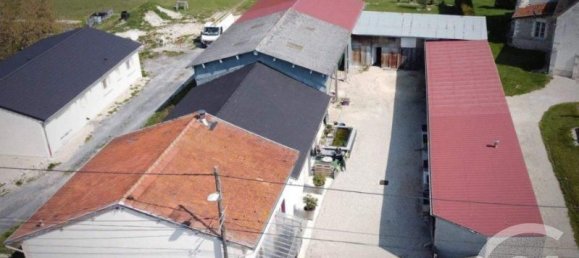 Casa T4 em Saint-Quentin-sur-Coole, France N.º 46945 2