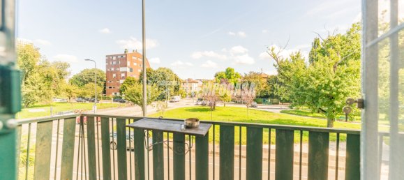 2 bedrooms Apartment in Milan, Italy No. 347087 17