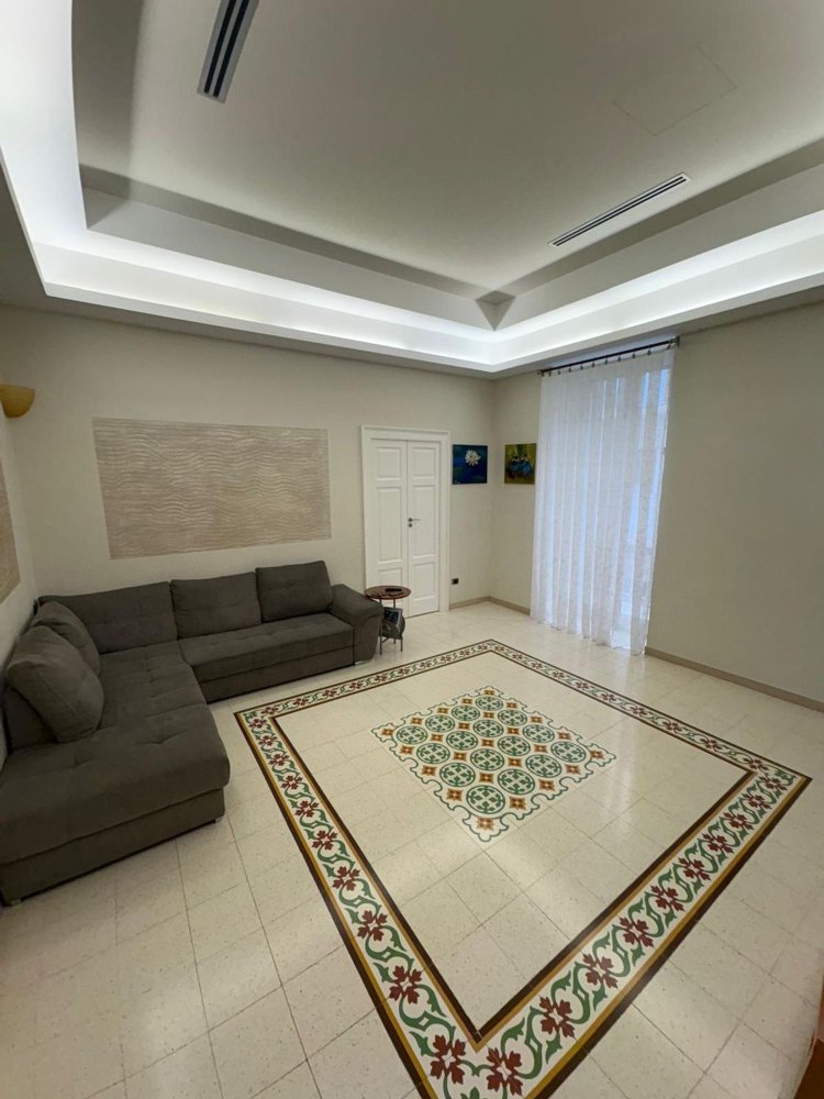 3 bedrooms Apartment in Molfetta, Italy No. 315324