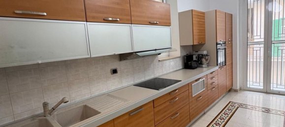 3 bedrooms Apartment in Molfetta, Italy No. 315324 8