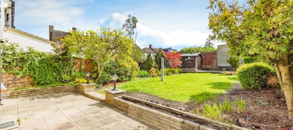 3 bedrooms Commercial property in Borehamwood, United Kingdom No. 6212 19