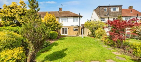 3 bedrooms Commercial property in Borehamwood, United Kingdom No. 6212 18