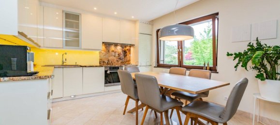 5 rooms Apartment in Hinterbruhl, Austria No. 236665 2