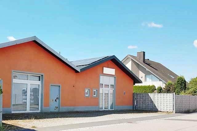 8 rooms Commercial property in Amberg-Sulzbach, Germany No. 151709
