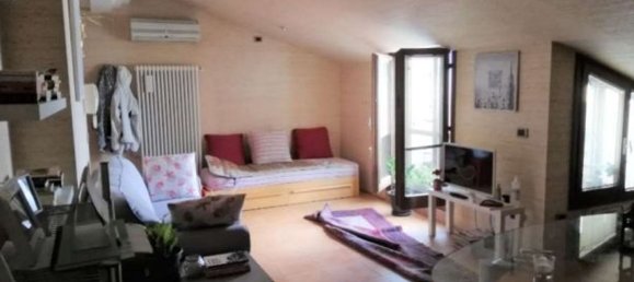 4-salle Appartement à Bassano del Grappa, Italy No. 208301 5
