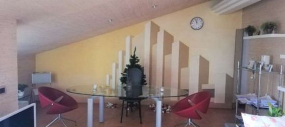4-salle Appartement à Bassano del Grappa, Italy No. 208301 7