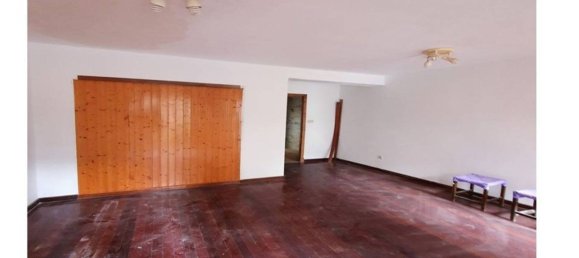 334m² Building in A Coruna, Spain No. 48447 10