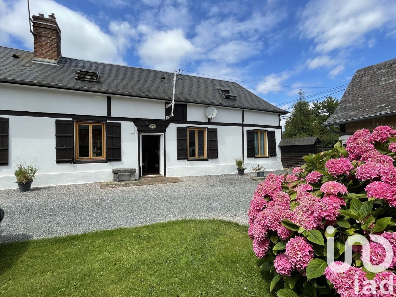 3 bedrooms House in Formerie, France No. 271959