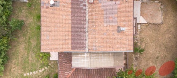 4-Zimmer Wohnung in Lizzano in Belvedere, Italy, Nr. 262101 16