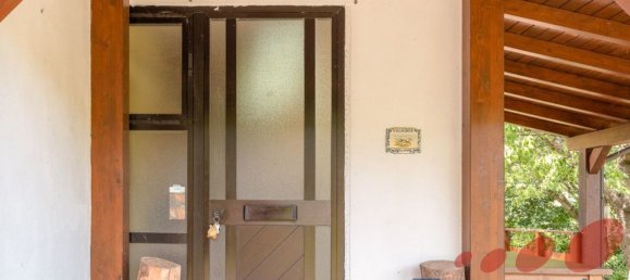 4-Zimmer Wohnung in Lizzano in Belvedere, Italy, Nr. 262101 6