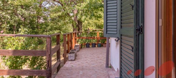 4-Zimmer Wohnung in Lizzano in Belvedere, Italy, Nr. 262101 17