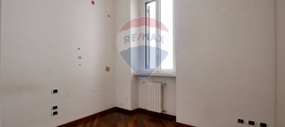 Apartamento de 5 dormitorios en Bari, Italy No. 337738 12