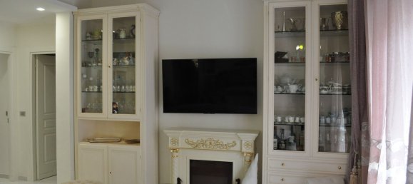 6 bedrooms Apartment in Rome, Italy No. 321195 20