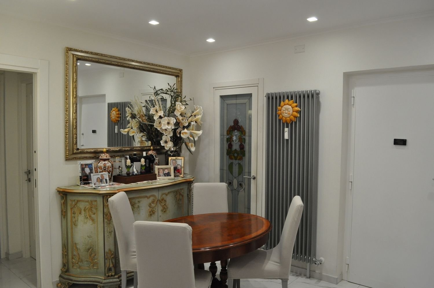 6 bedrooms Apartment in Rome, Italy No. 321195