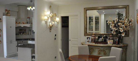 6 bedrooms Apartment in Rome, Italy No. 321195 16