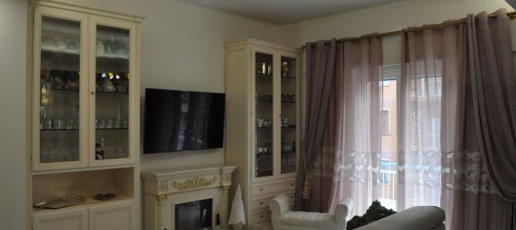 6 bedrooms Apartment in Rome, Italy No. 321195 21
