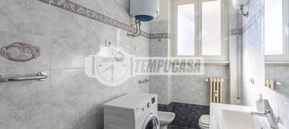2 bedrooms Apartment in Rome, Italy No. 321380 24