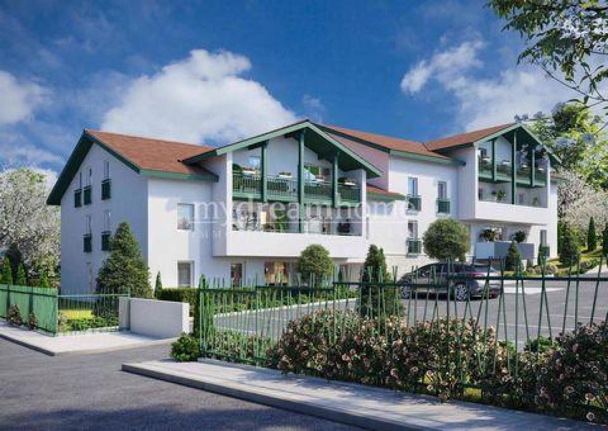 3 bedrooms Condo in Bayonne, France No. 6090