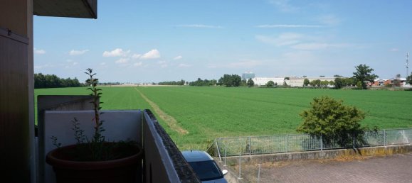 2 rooms Apartment in Torrile, Italy No. 233025 26