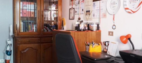 2 rooms Apartment in Torrile, Italy No. 233025 2