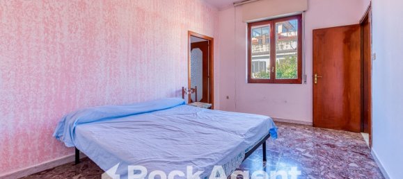 Villa de 6 habitaciónes en Sant'Antonio Abate, Italy No. 14526 14