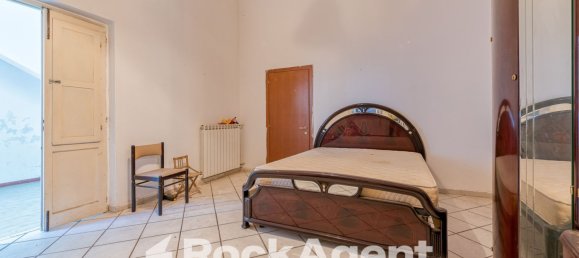 Villa de 6 habitaciónes en Sant'Antonio Abate, Italy No. 14526 8