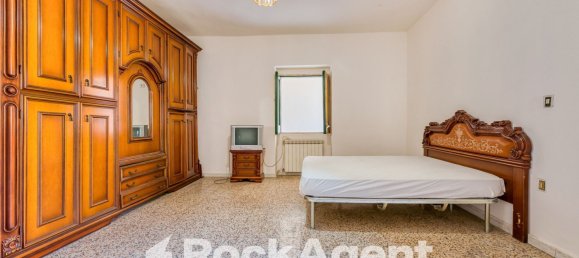 Villa de 6 habitaciónes en Sant'Antonio Abate, Italy No. 14526 9