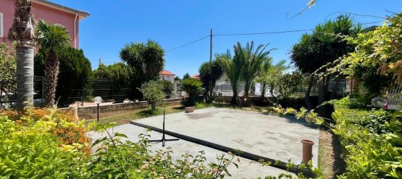 4 bedrooms Villa in Altavilla Milicia, Italy No. 311967 3