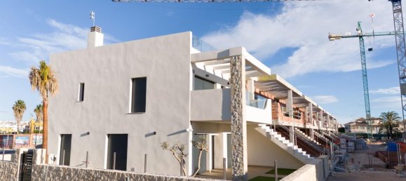 3 bedrooms Bungalow in Alicante, Spain No. 188099 4